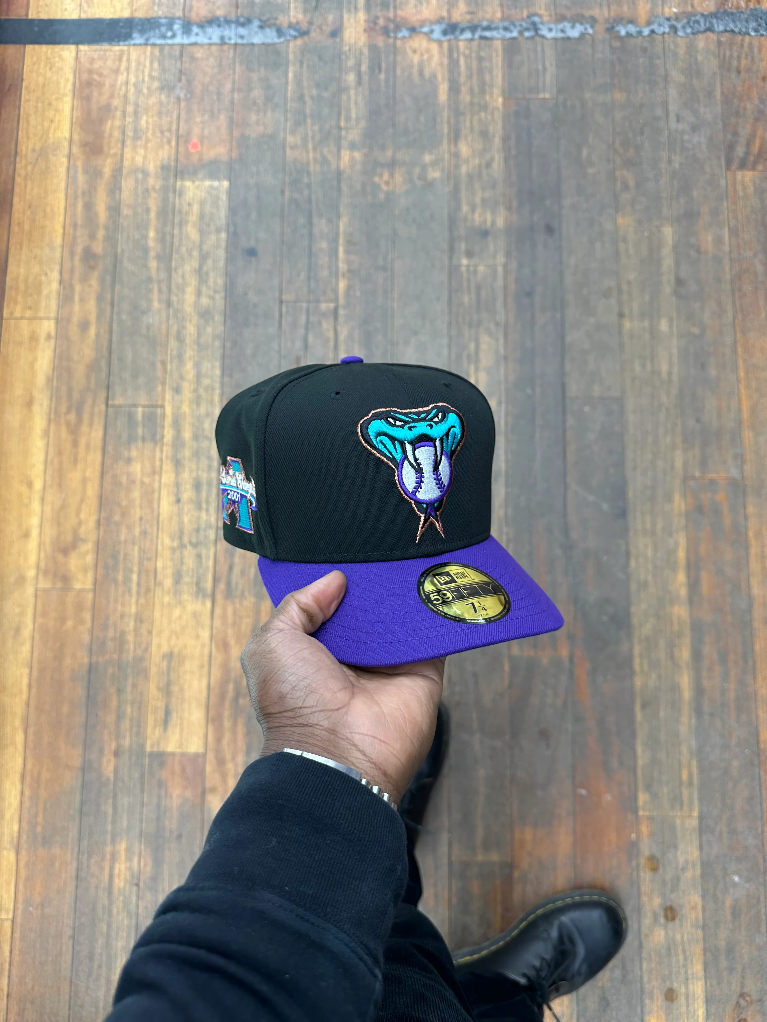 Arizona Diamond Backs Black and Purple "Snake Logo" 2001 World Series - Image 4