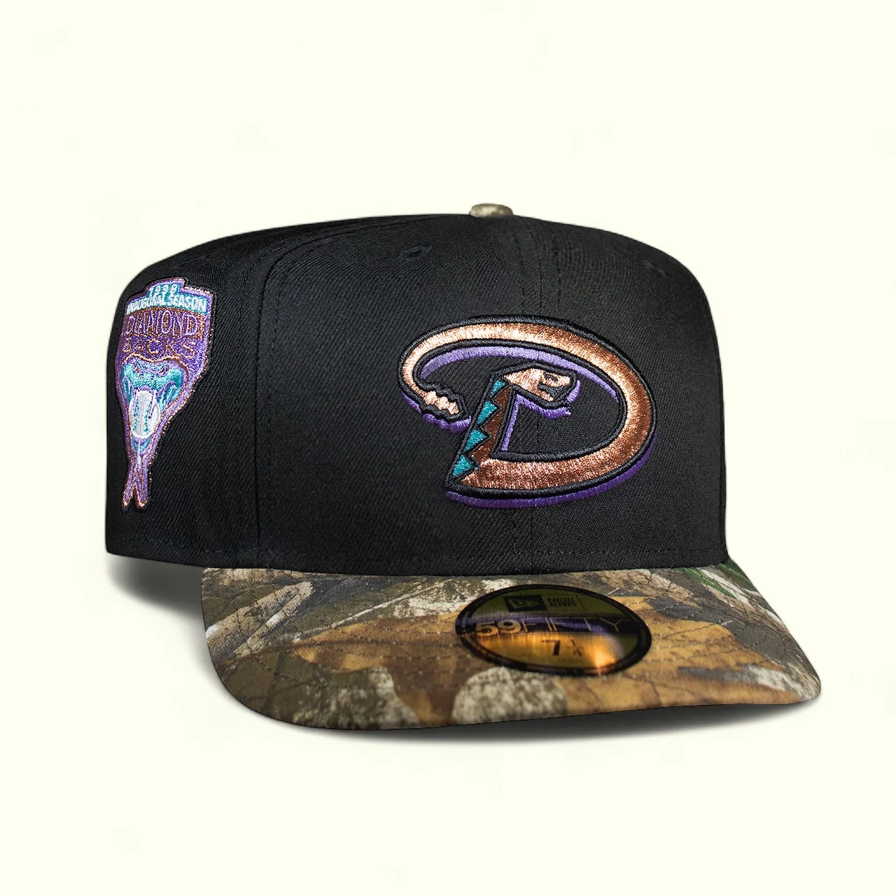 Arizona Diamond Backs Black and Real Tree 1998