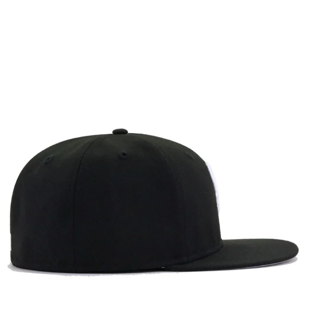 Chicago White Sox All Black No Side Patch 5950 Fitted - Image 2