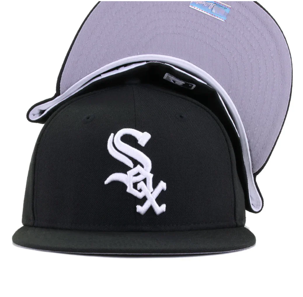 Chicago White Sox All Black No Side Patch 5950 Fitted - Image 5