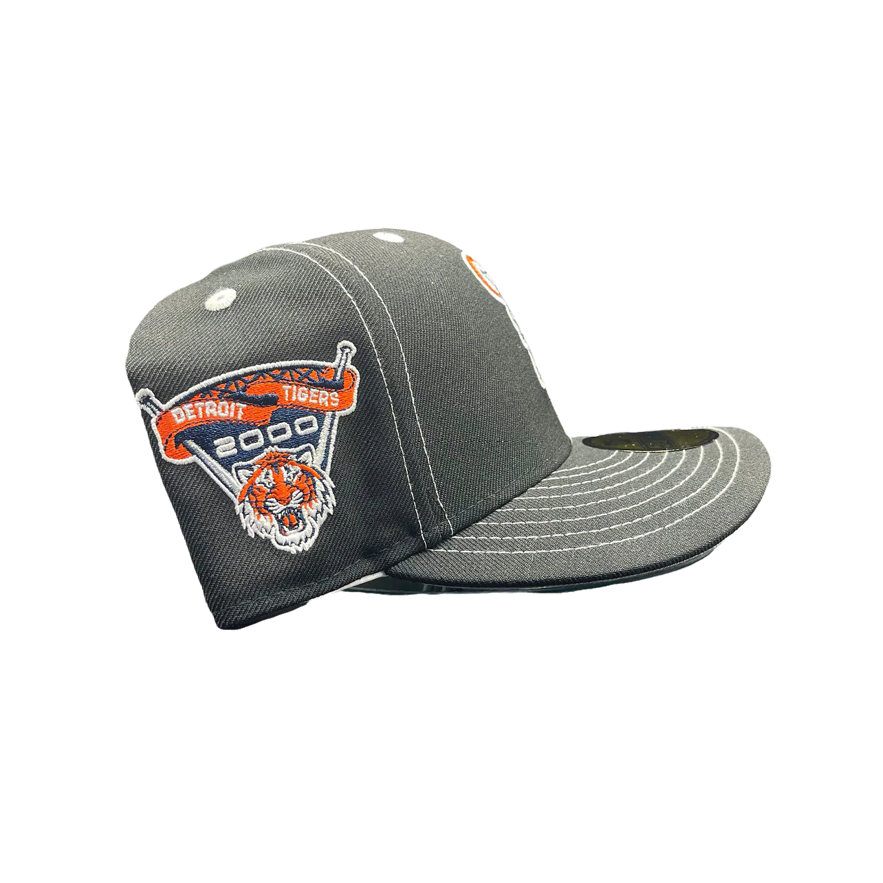 Detroit Tigers All Black w/ White Stitching 2000 Inaugural - Image 5