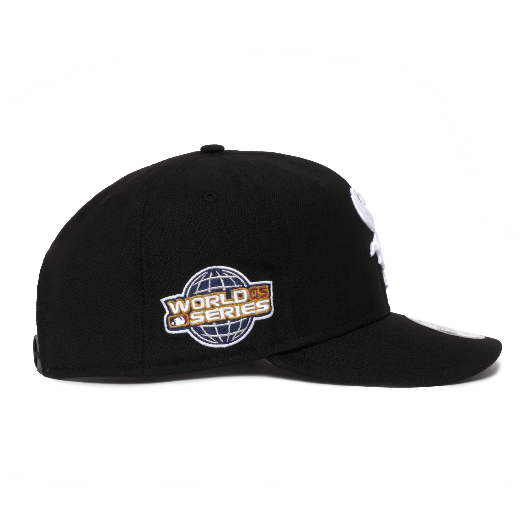 Chicago White Sox 950 Classic SNAP All Black 2005 World Series Snap Back - Image 3