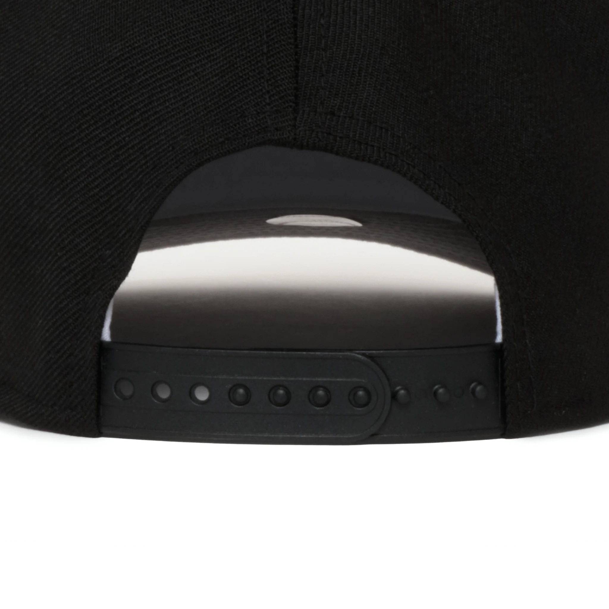 Chicago White Sox 950 Classic SNAP All Black 2005 World Series Snap Back - Image 7