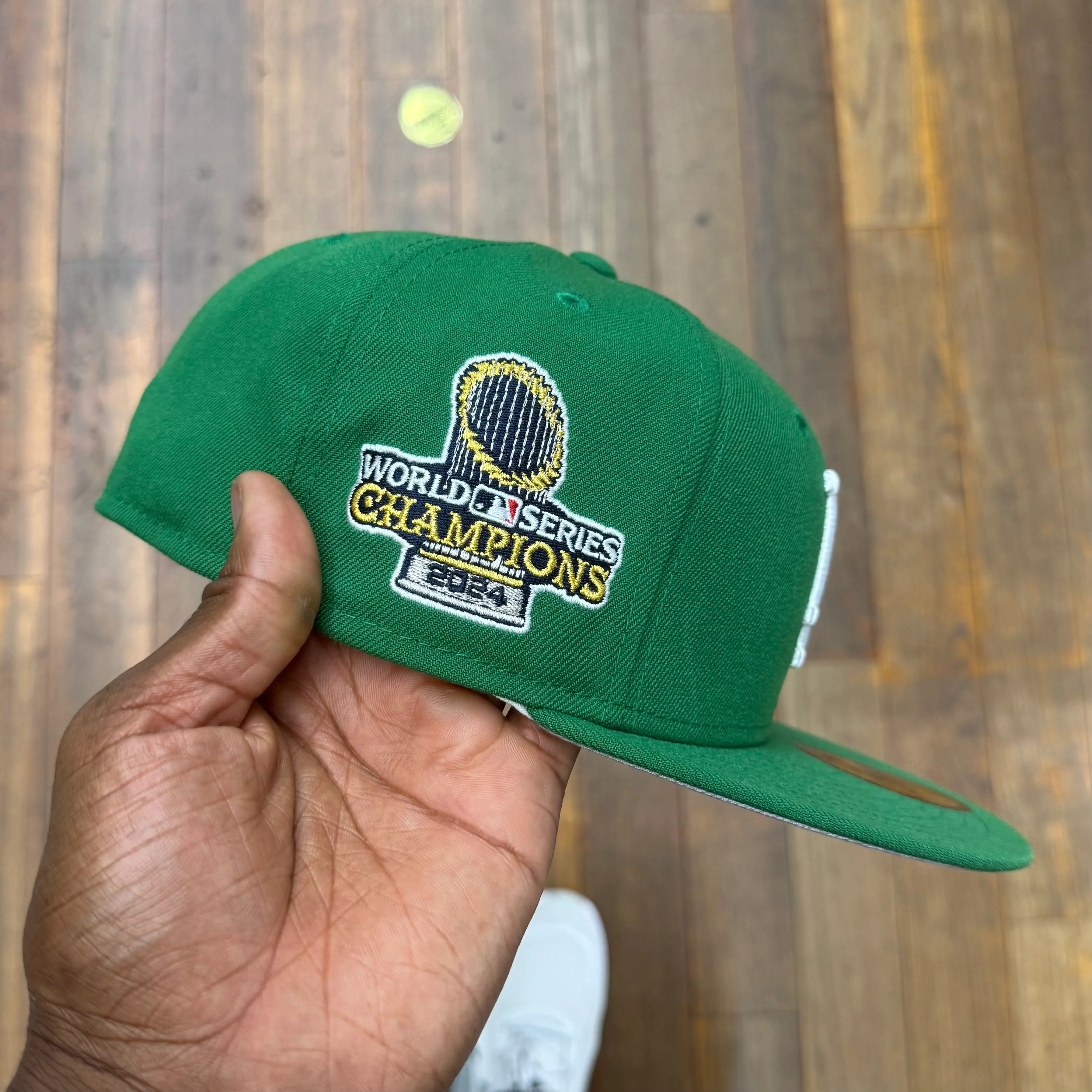 Los Angeles Dodgers All Green 2024 World Series - Image 5