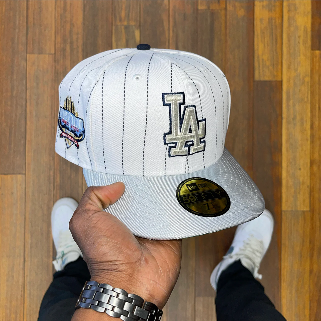 Los Angeles Dodgers White Striped Silver 40Th - Image 4