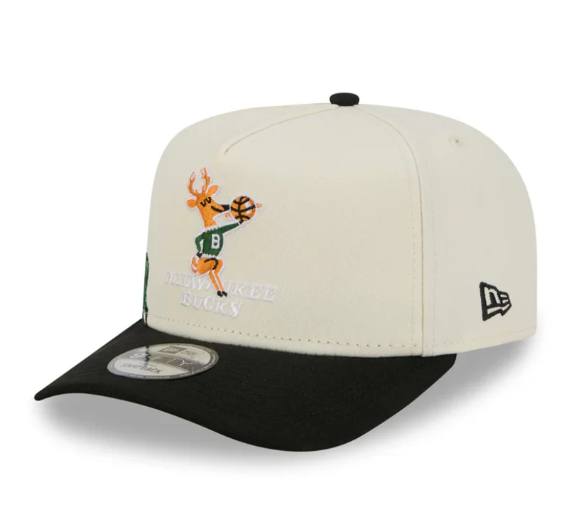 Milwaukee Bucks HWC Chrome White 9FIFTY A-Frame Snapback - Image 3