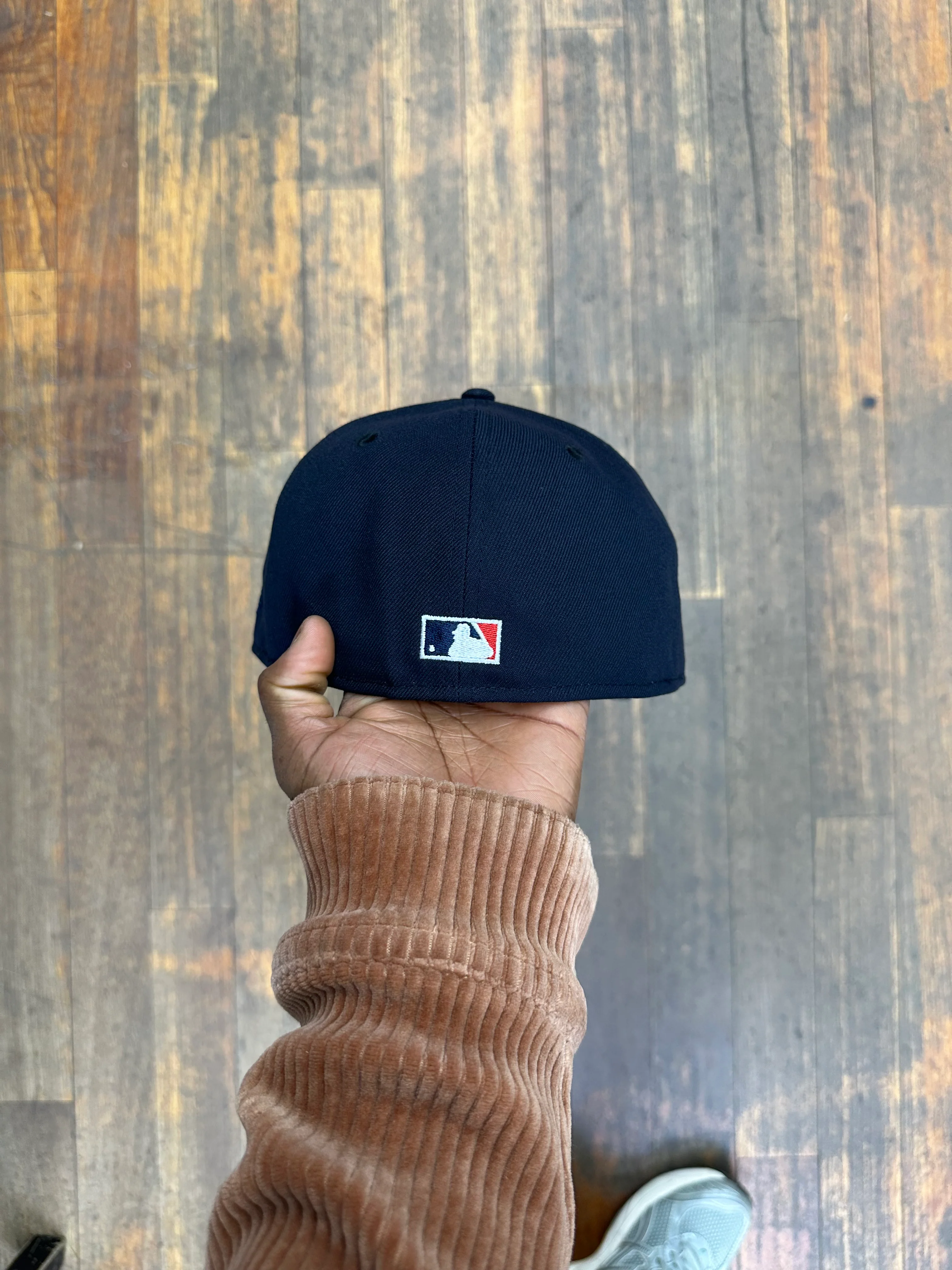 Los Angeles Angels All Navy w/ Wings Logo 35 Years Anniversary - Image 4
