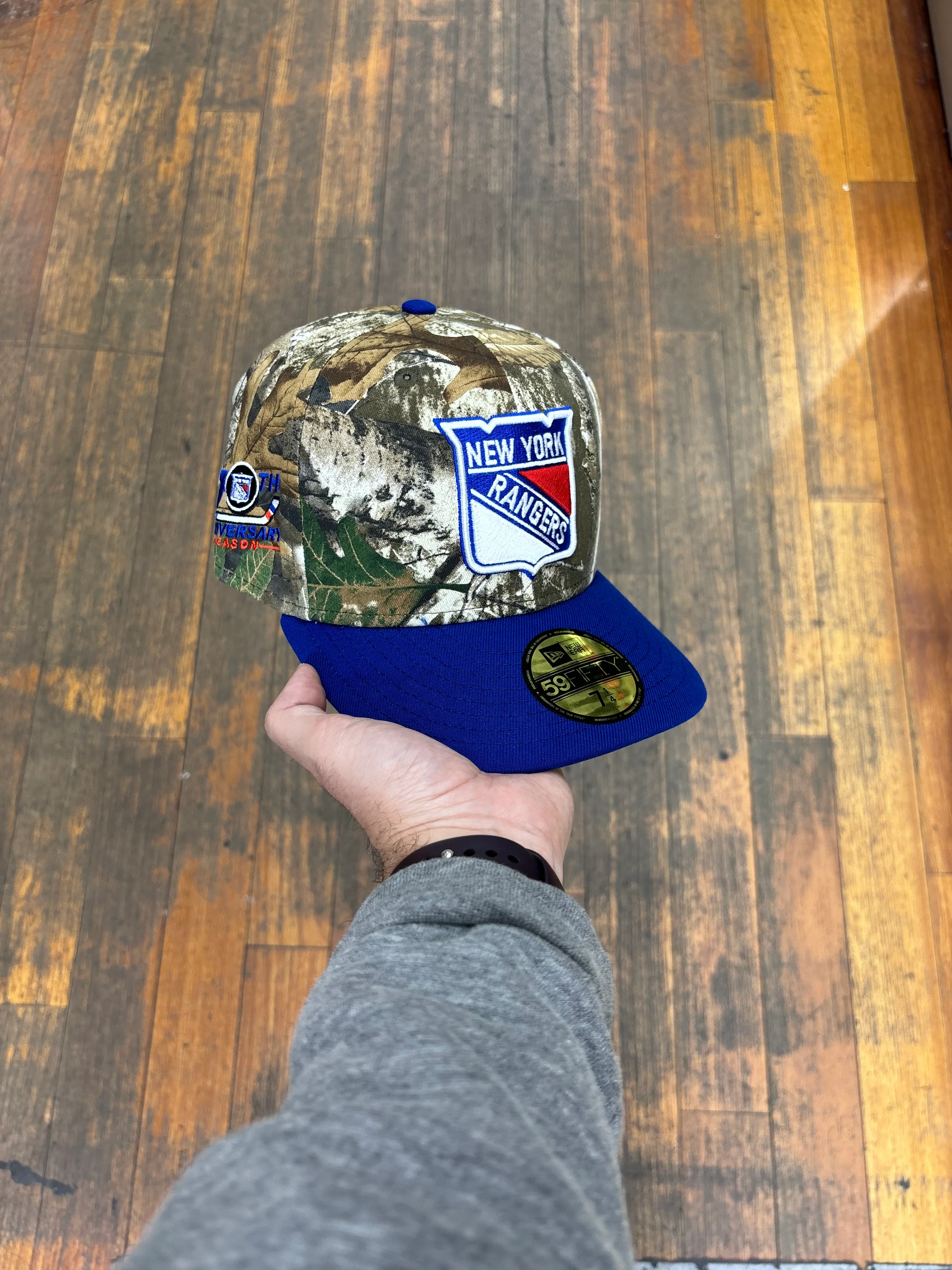 New York Rangers Real Tree and Royal Blue 10Th Seasons - Image 5
