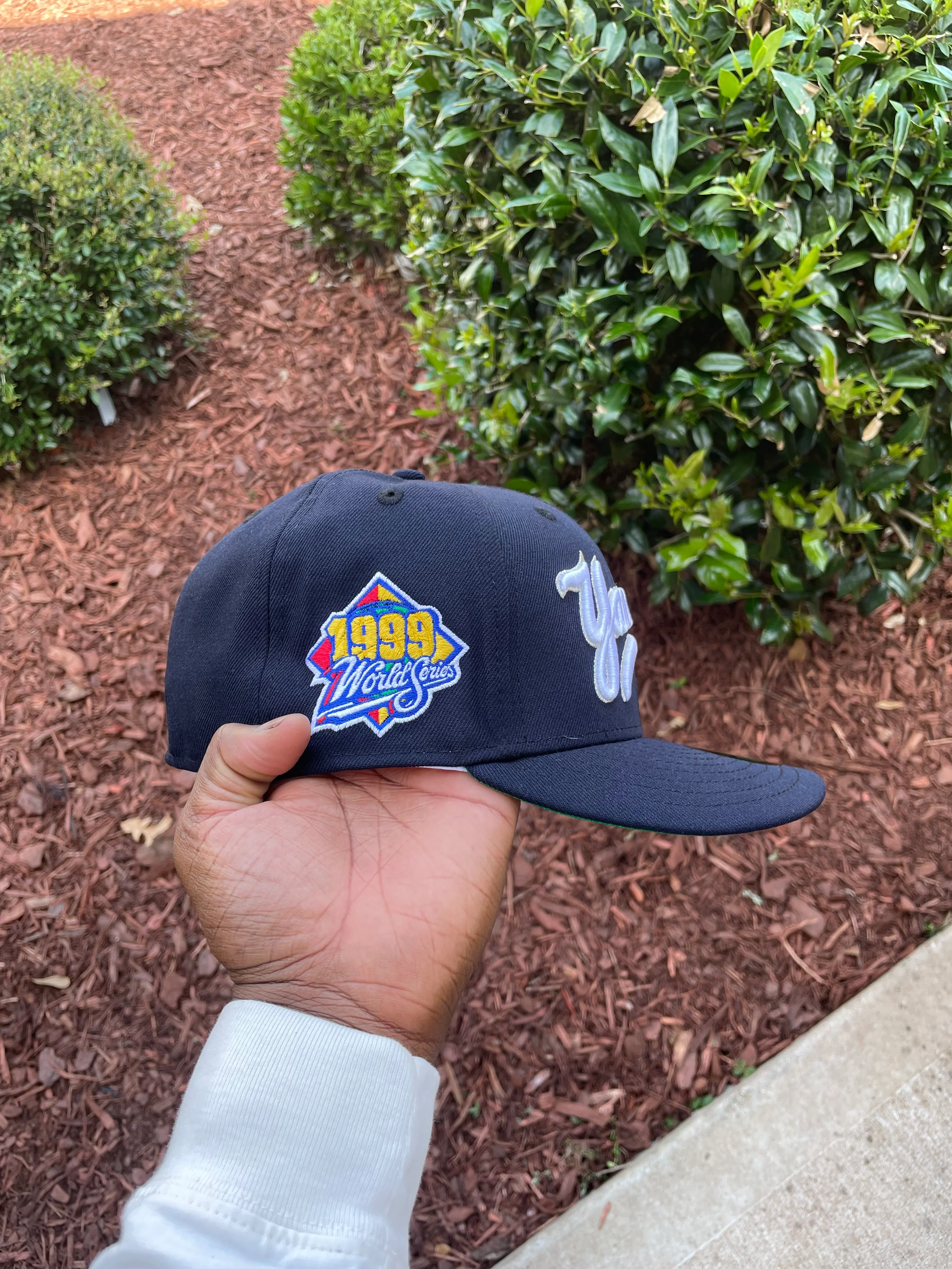 New York Yankees All Navy Script 1999 WS - Image 6
