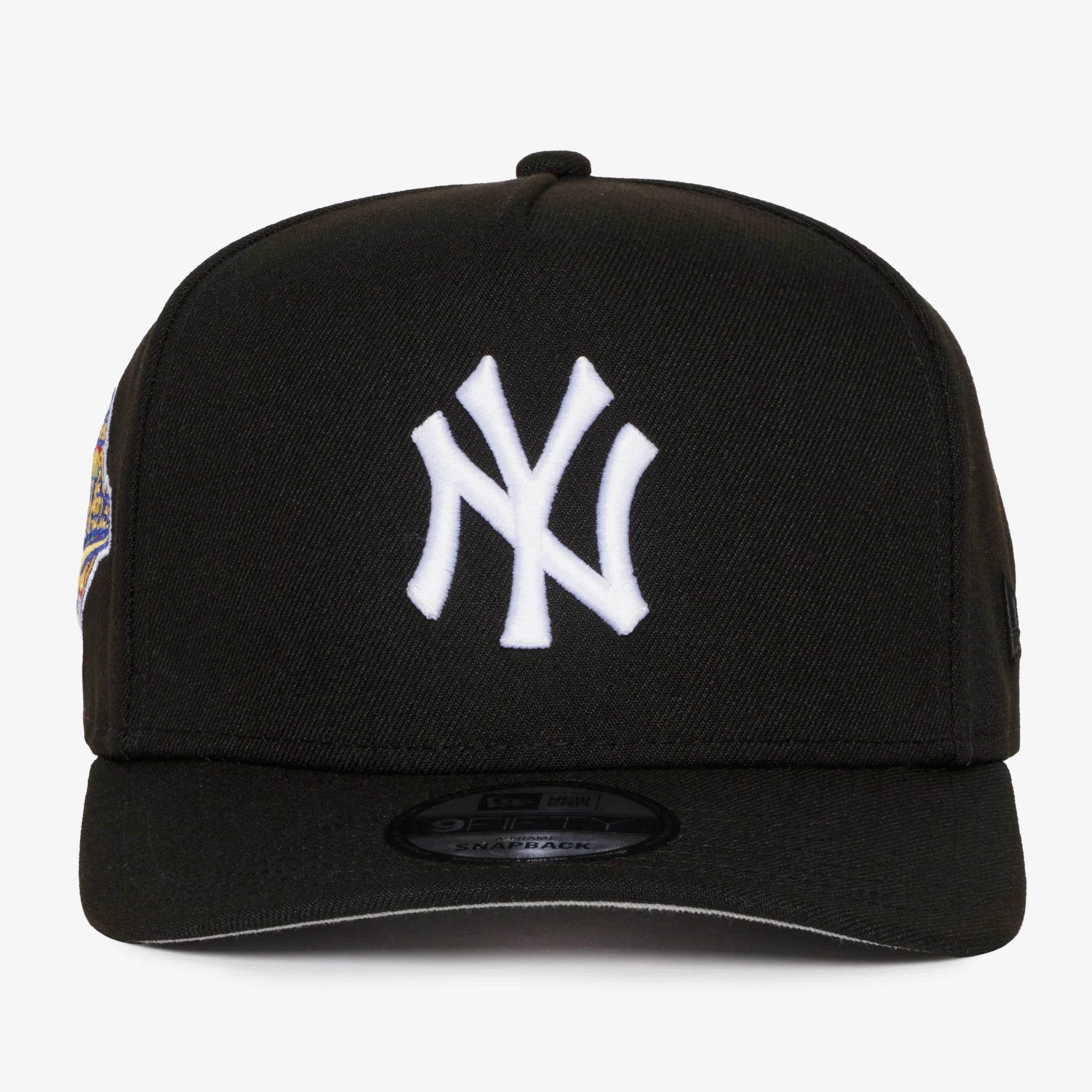 New York Yankees Black 1996 WS 950 AFrame Snap Back - Image 2