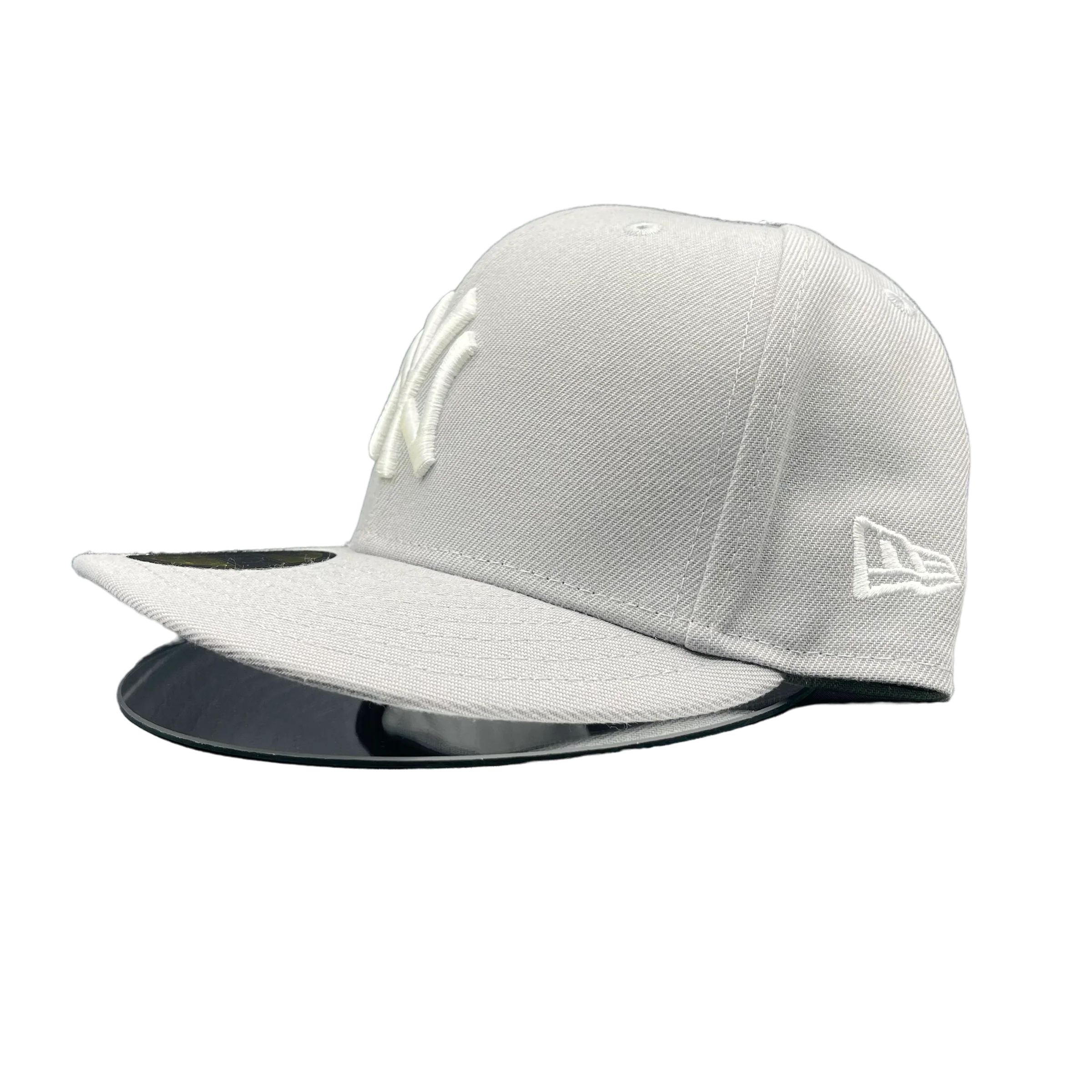 New York Yankees Grey Essential - Image 2