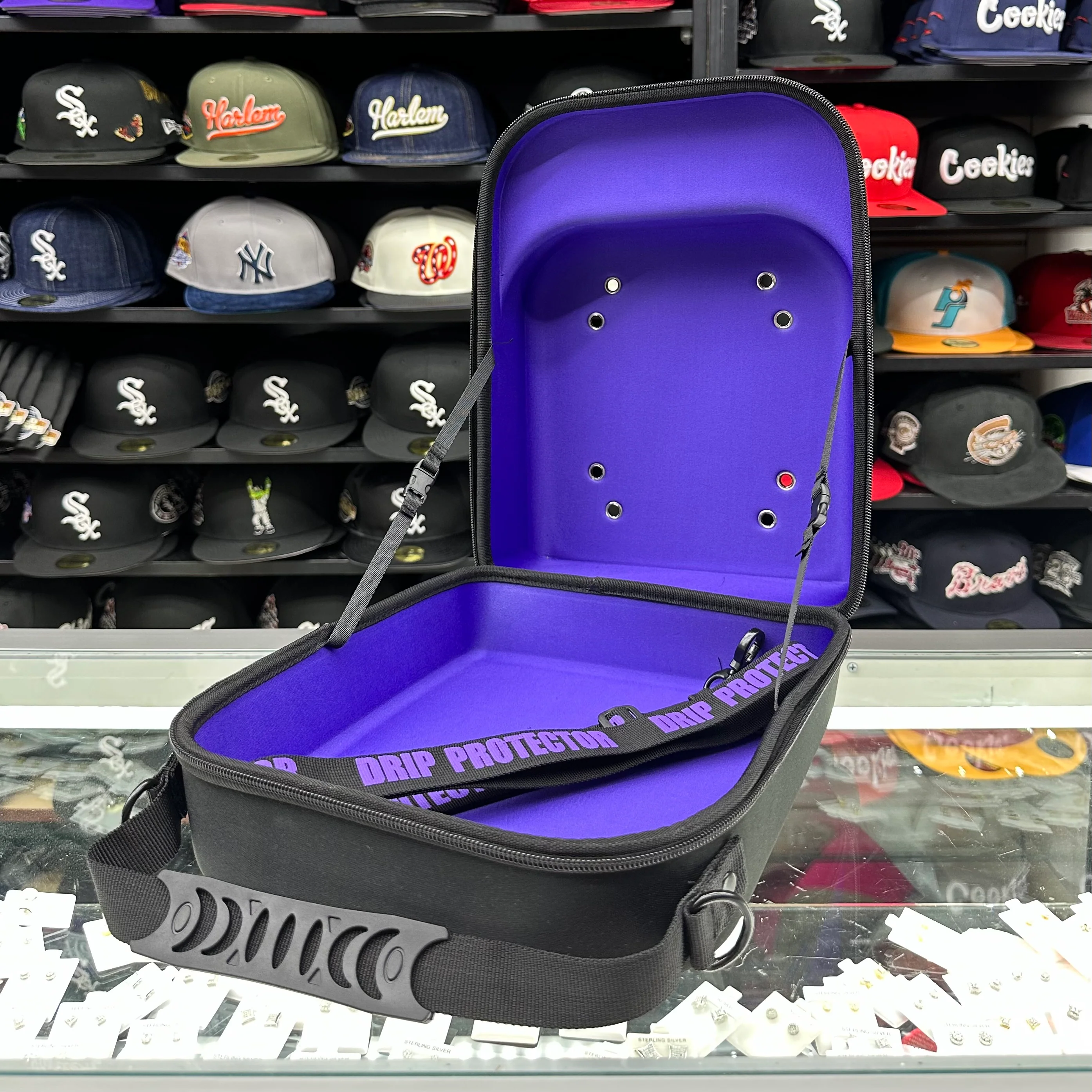 Purple Tape 6 Pack Cap Carrier - Image 3