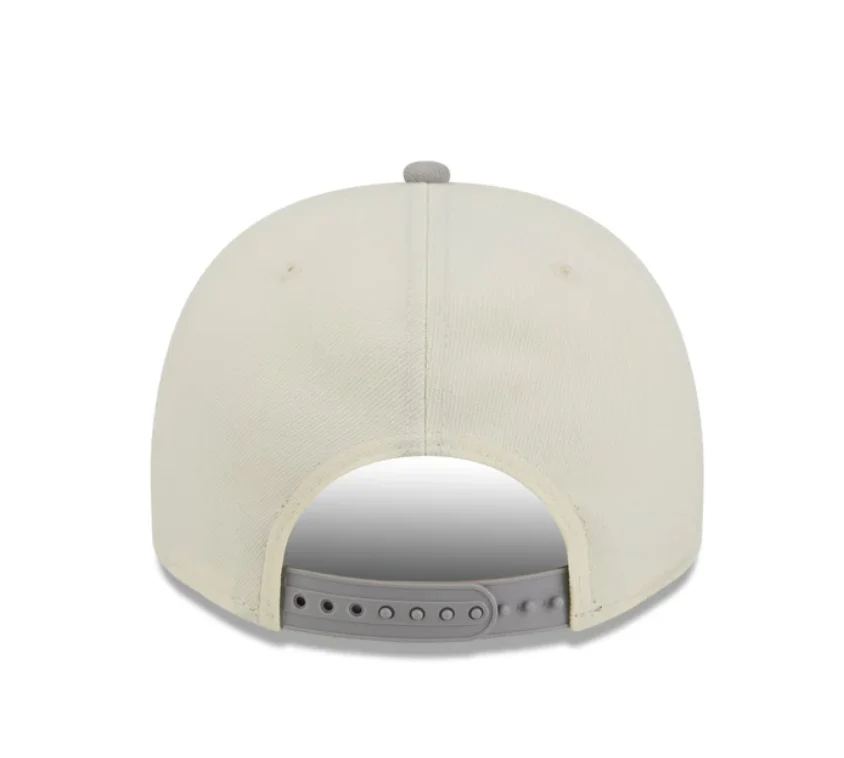 San Antonio Spurs HWC Chrome White 9FIFTY A-Frame Snapback - Image 6