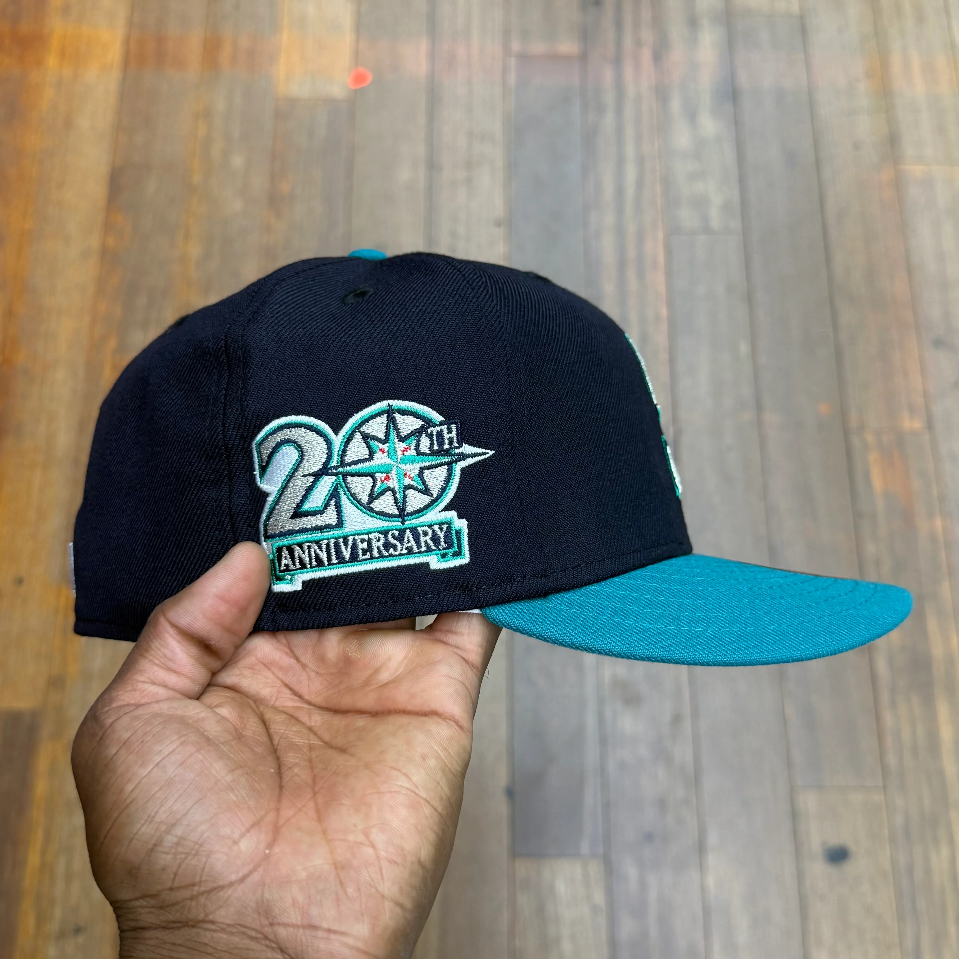Seattle Mariners Navy & Teal 20th Anniversary Grey UV - Image 2